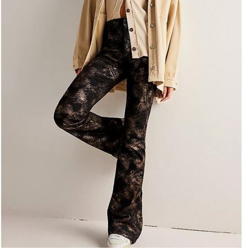 NWT FREE PEOPLE jayde high rise flare legging jeans size 26